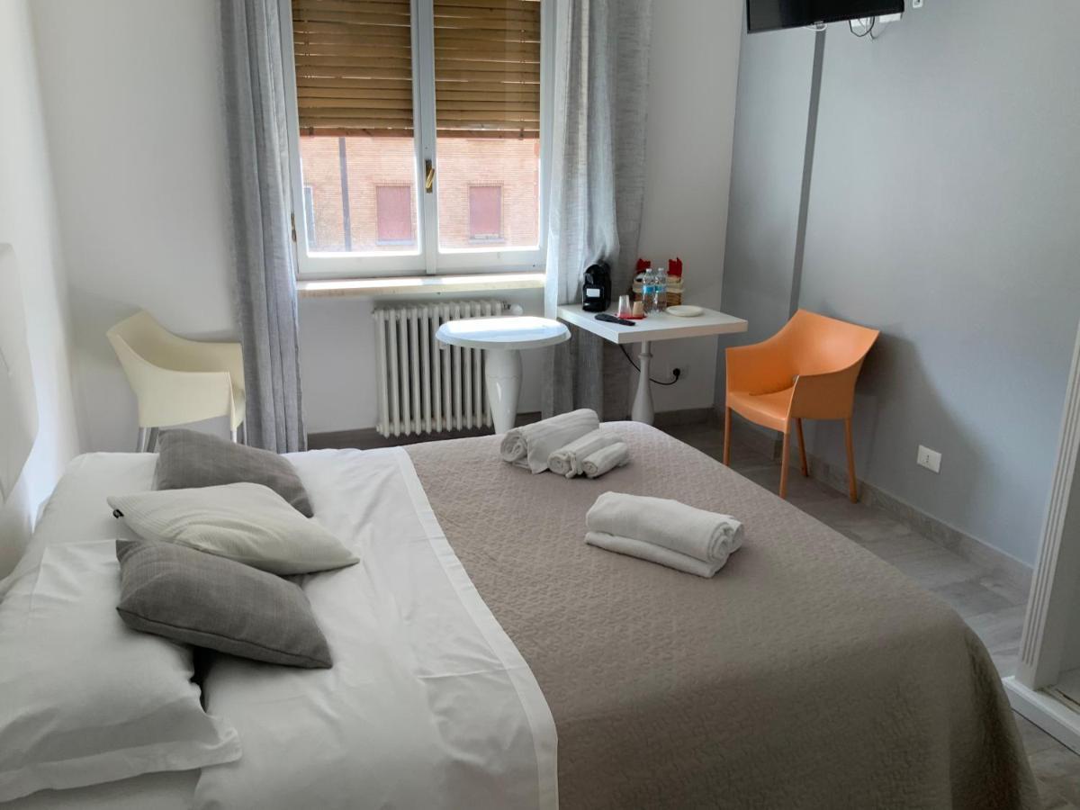 Domus Dotta New Hotel Bologna Luaran gambar